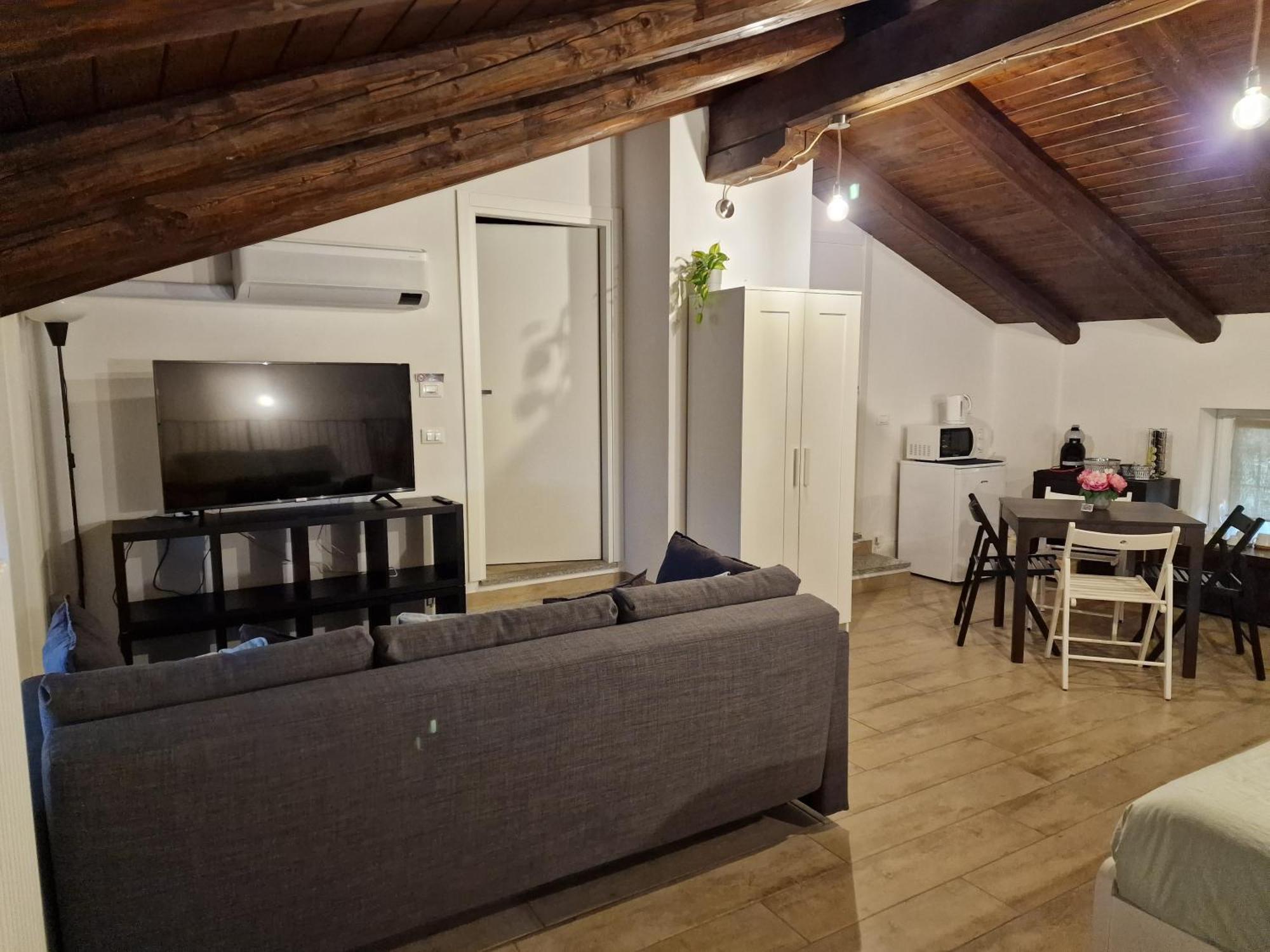 Moncrivello La Tana Dei Corgi B&B 객실 사진