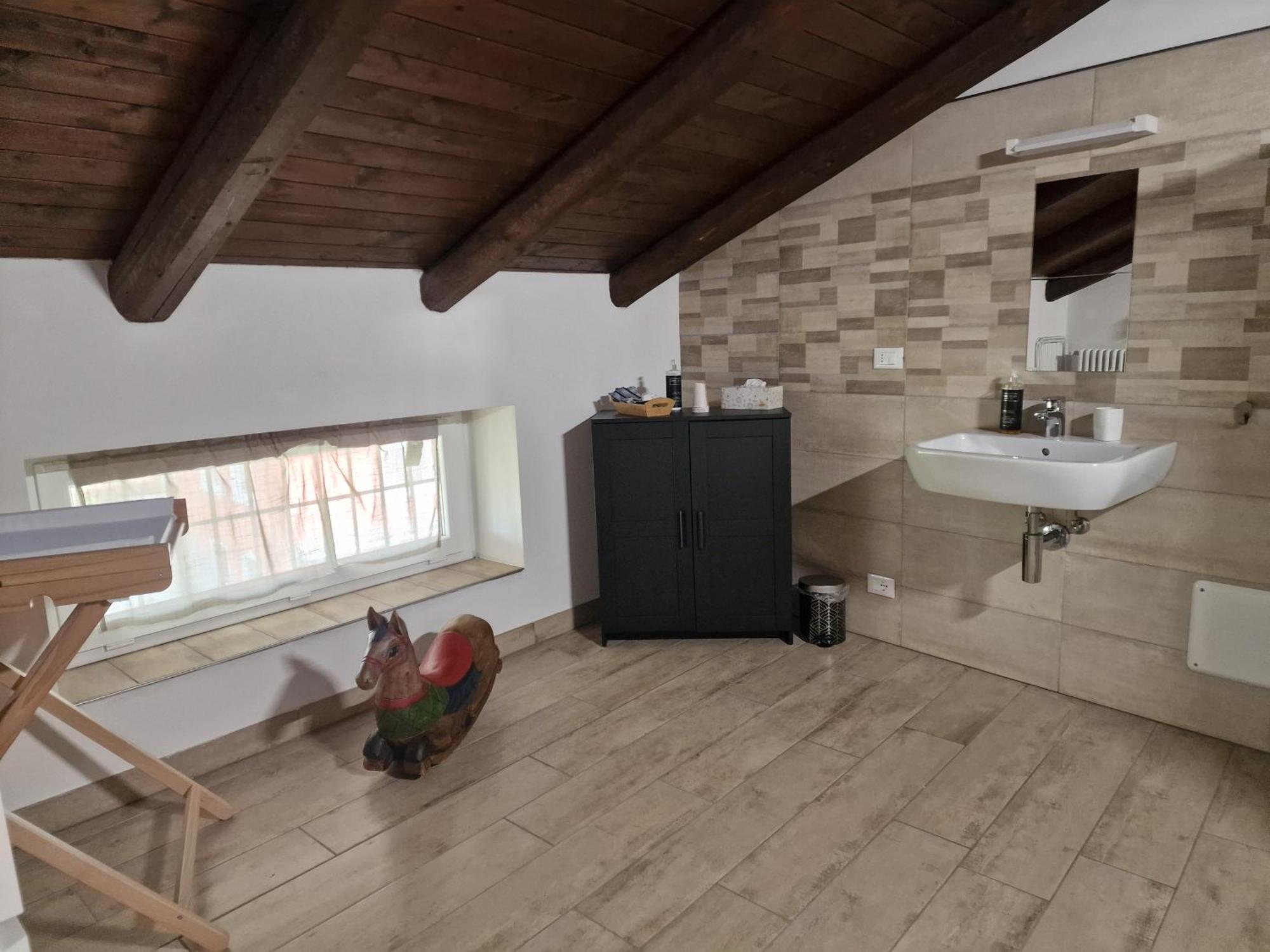 Moncrivello La Tana Dei Corgi B&B 외부 사진